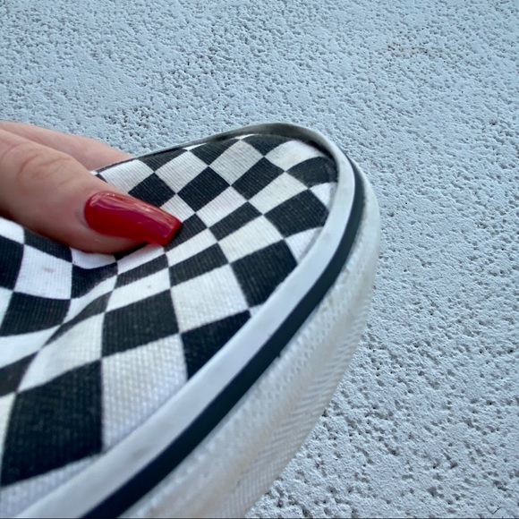 Checkered Vans Slip On - Picture 7 of 7